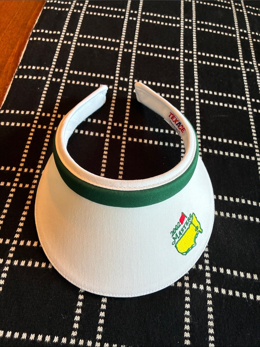 Masters 2002 women’s vintage golf clip visor white green Texace made in USA